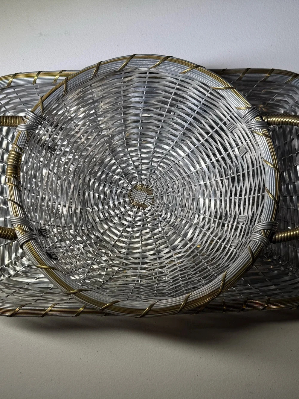 Vintage MCM Woven Metal Baskets Set of 2-Round/Rectangular Aluminum/Brass India